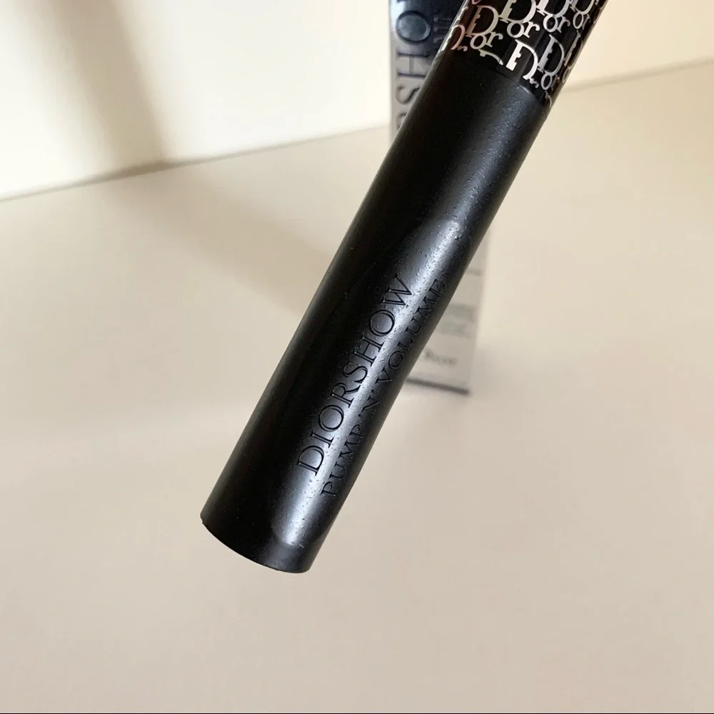 Diorshow pump N volume HD mascara